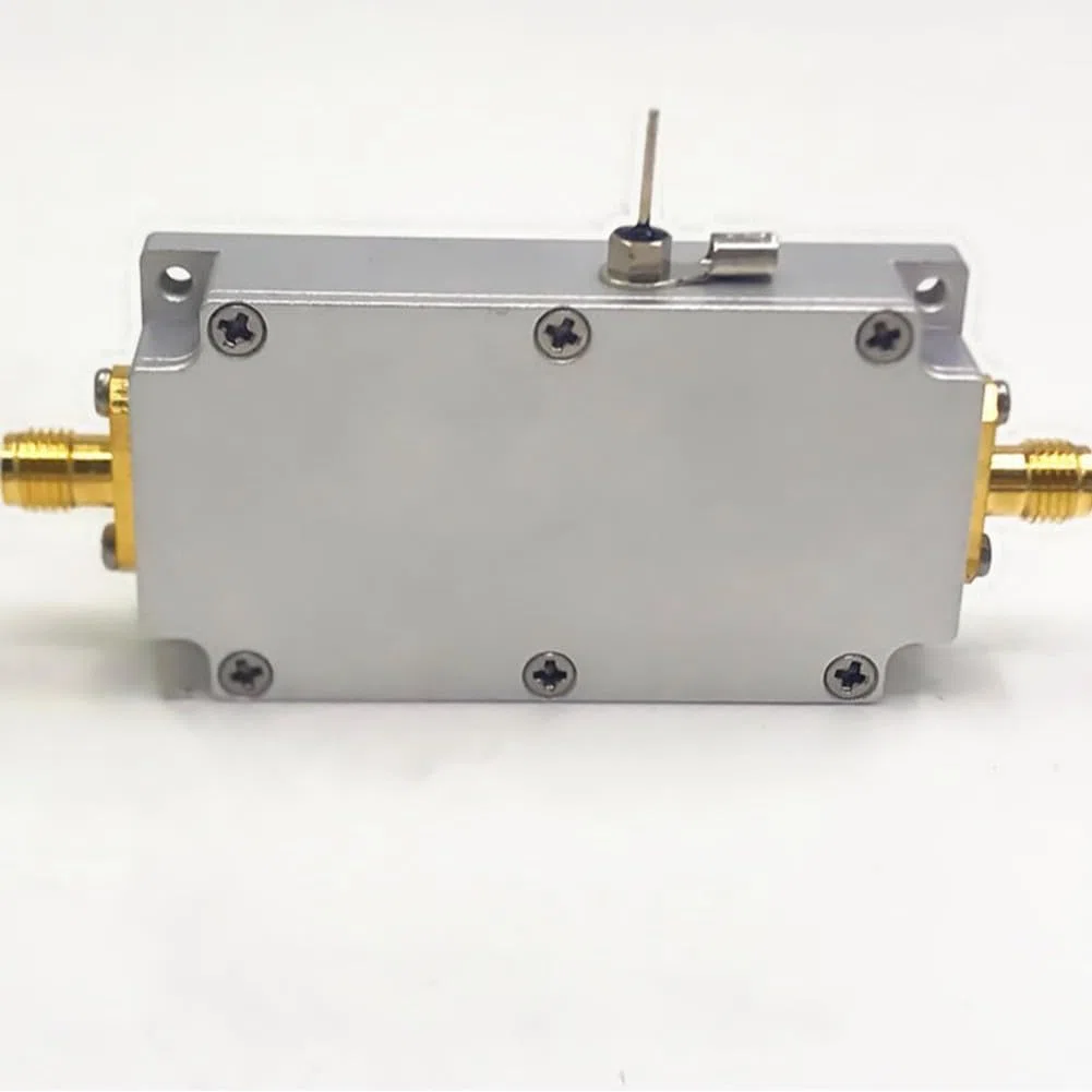 Module GPS 0,5-3,5 GHz avec gain de 50 dB et chiffre de bruit de
